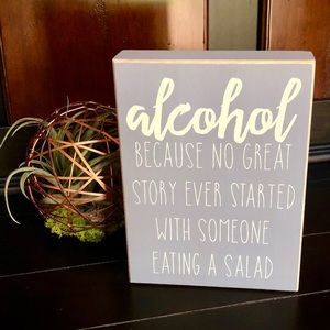 Fun Farmhouse-Style Bar Sign